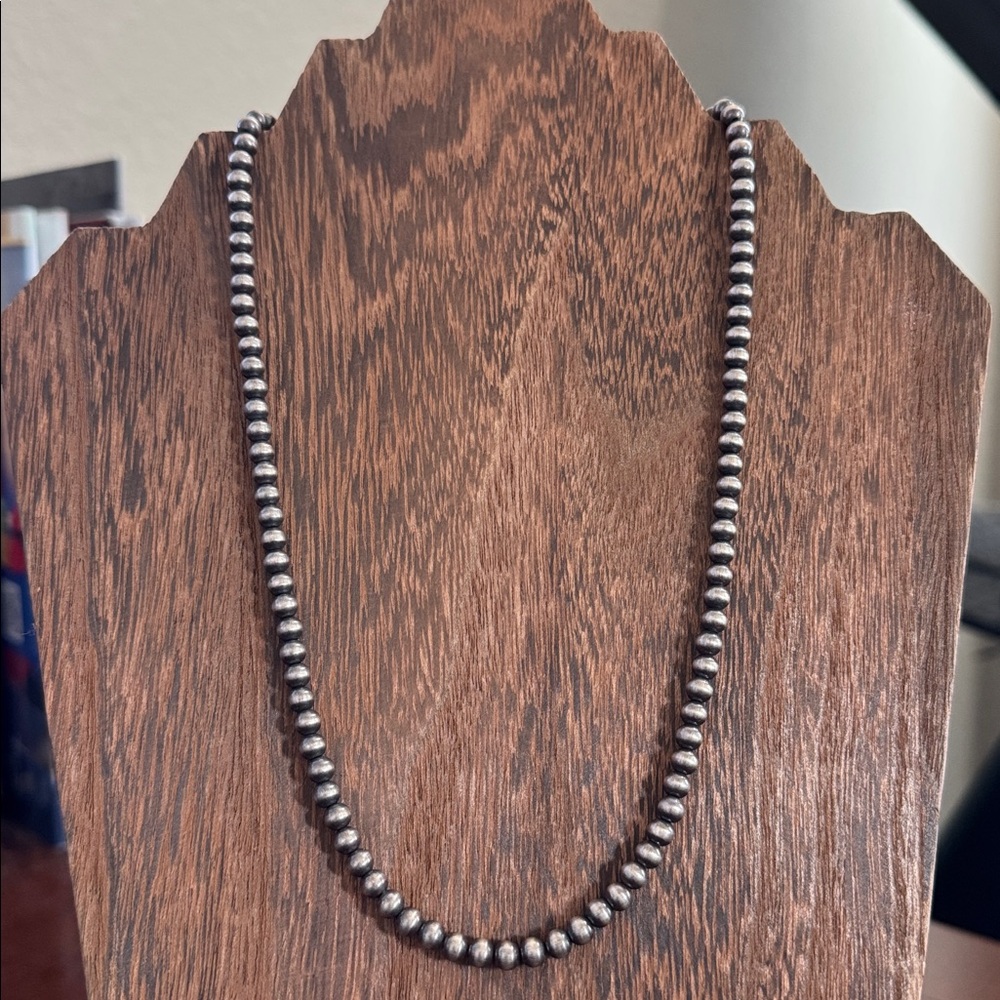Navajo Pearl Necklace